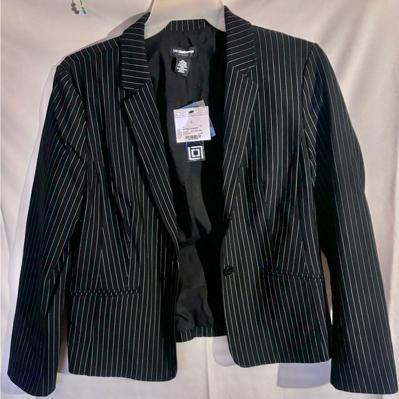 NWT~ Liz Claiborne career blazer - Picture 1 of 3